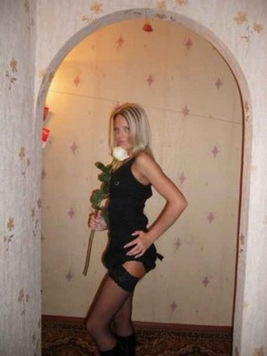 Albertine escort girl Guidel